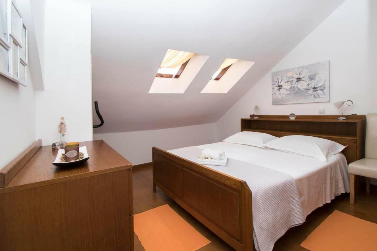 Ferienwohnung Apartman Miletic Makarska Exterior foto